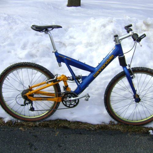 cannondale super v 2000