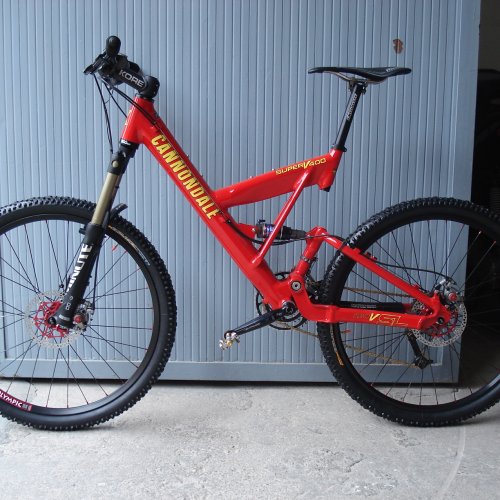 cannondale super v 400 mountain bike