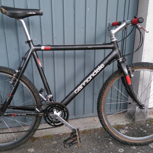 cannondale m2000