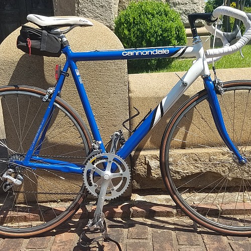 cannondale 3.0 criterium road bike