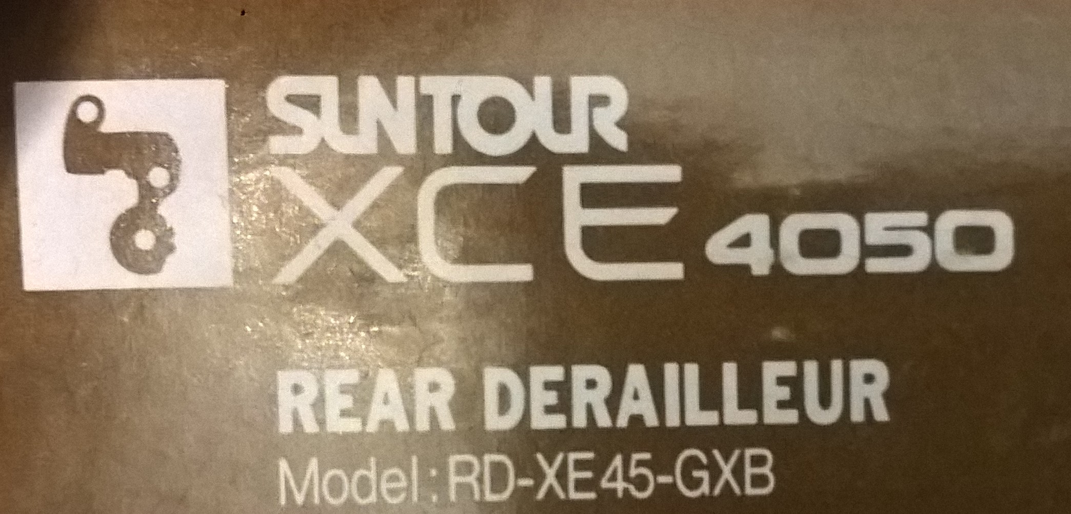 XCE 4050 long cage box label.jpg