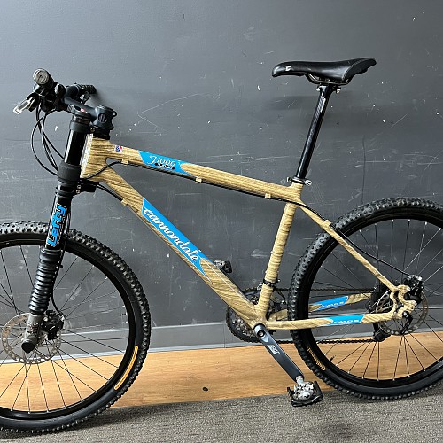 Cannondale F1000 CAD3 yellow bike - used amazing condition